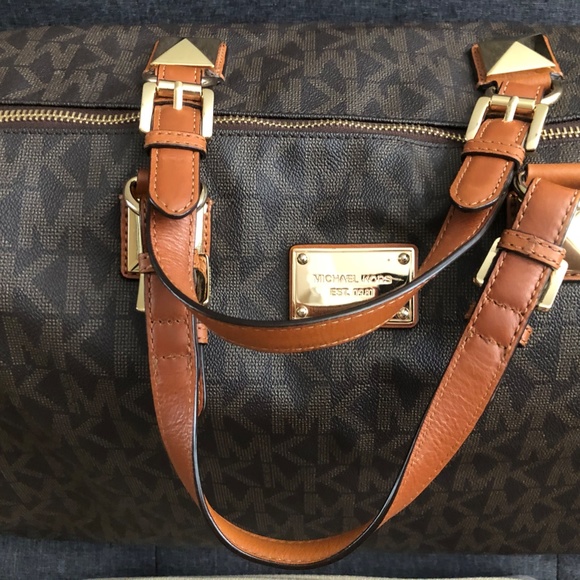 Michael Kors Duffle Bag - Picture 2 of 8